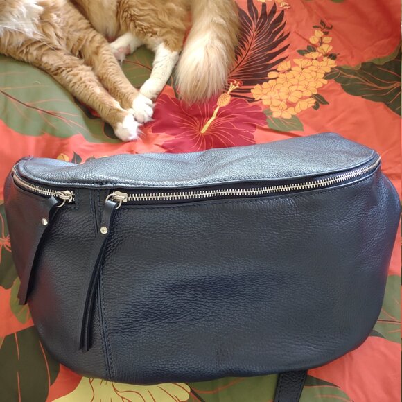 XXL Nappa Leather Crossbody Sling Bag - Picture 8 of 8